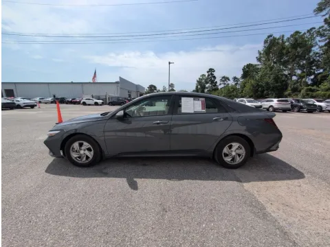 More photos of 2026 Hyundai Elantra SE at Automaxx of the Carolinas, SC