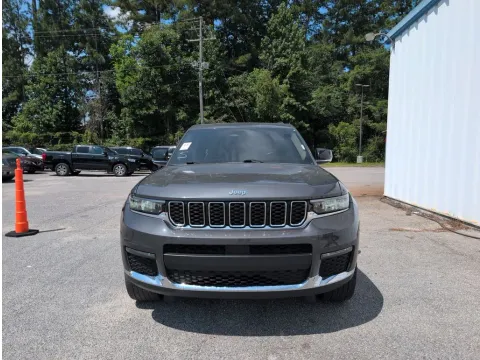 Another view of 2022 Jeep Grand Cherokee L Limited for sale in Summerville, SC at Automaxx of the Carolinas
