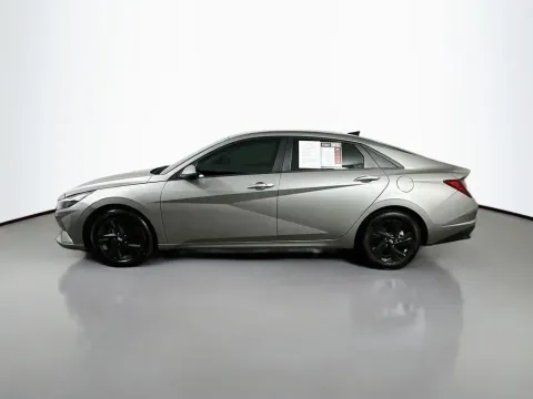 More photos of 2022 Hyundai Elantra SEL at Automaxx of the Carolinas, SC