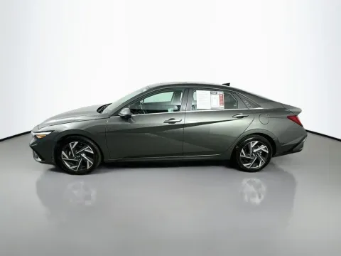 More photos of 2024 Hyundai Elantra Limited at Automaxx of the Carolinas, SC