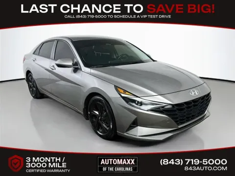 Silver 2023 Hyundai Elantra SEL for sale in Summerville, SC