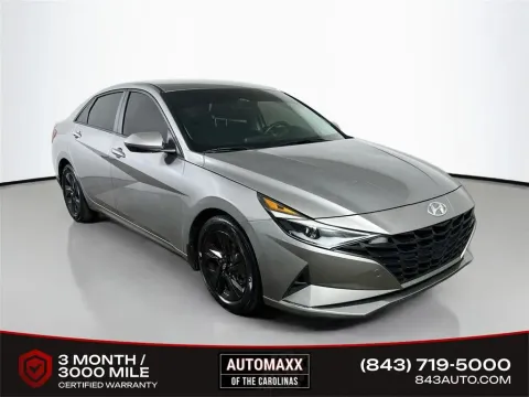 Silver 2023 Hyundai Elantra SEL for sale in Summerville, SC