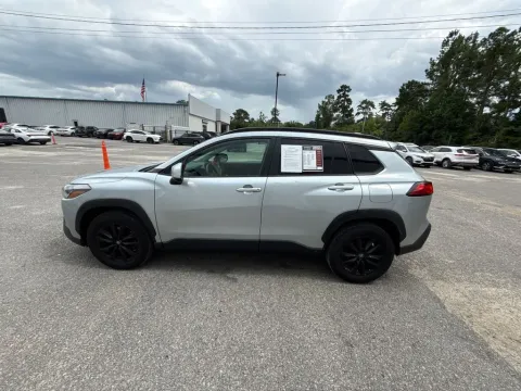 More photos of 2022 Toyota Corolla Cross LE at Automaxx of the Carolinas, SC