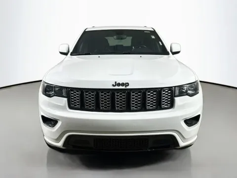 Photos of 2022 Jeep Grand Cherokee WK Laredo X for sale in Summerville, SC at Automaxx of the Carolinas