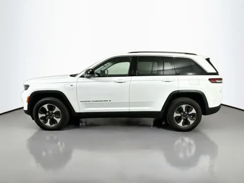 More photos of 2023 Jeep Grand Cherokee 4xe at Automaxx of the Carolinas, SC