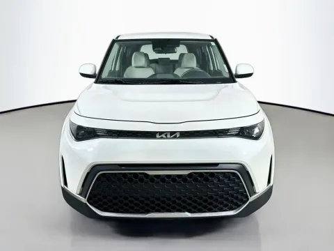 Photos of 2025 Kia Soul LX for sale in Summerville, SC at Automaxx of the Carolinas