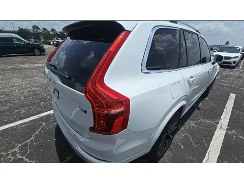 More photos of 2019 Volvo XC90 T6 Momentum at Automaxx of the Carolinas, SC