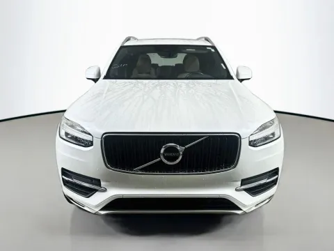 Photos of 2019 Volvo XC90 T6 Momentum for sale in Summerville, SC at Automaxx of the Carolinas