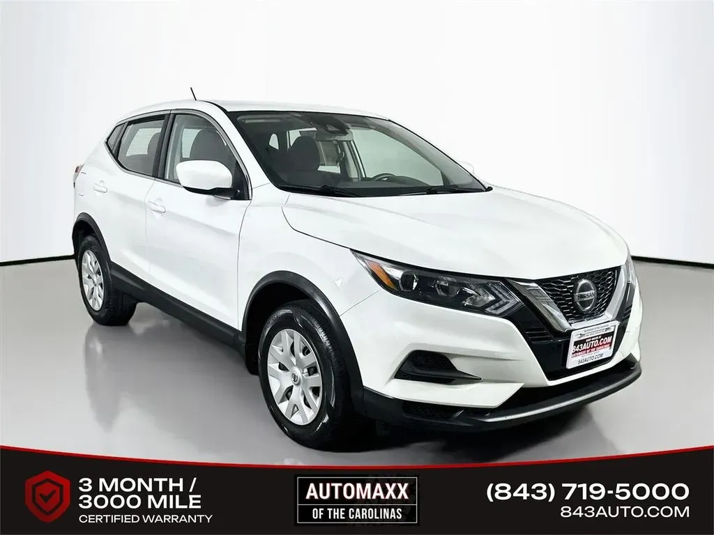 White 2020 Nissan Rogue Sport S for sale in Summerville, SC