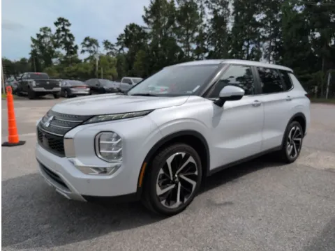 More photos of 2024 Mitsubishi Outlander SE at Automaxx of the Carolinas, SC