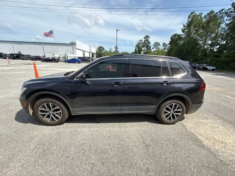 More photos of 2019 Volkswagen Tiguan 2.0T SE at Automaxx of the Carolinas, SC