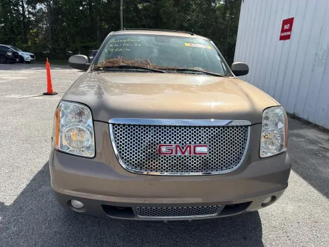 Another view of 2007 GMC Yukon XL SLT 1500 for sale in Summerville, SC at Automaxx of the Carolinas