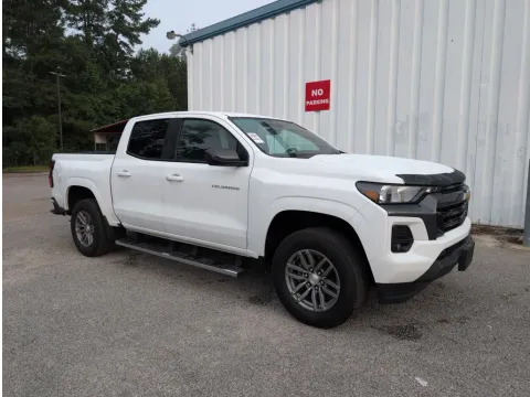 White 2024 Chevrolet Colorado LT for sale in Summerville, SC