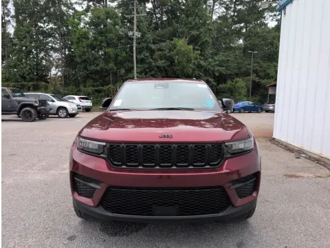 Another view of 2023 Jeep Grand Cherokee Altitude for sale in Summerville, SC at Automaxx of the Carolinas