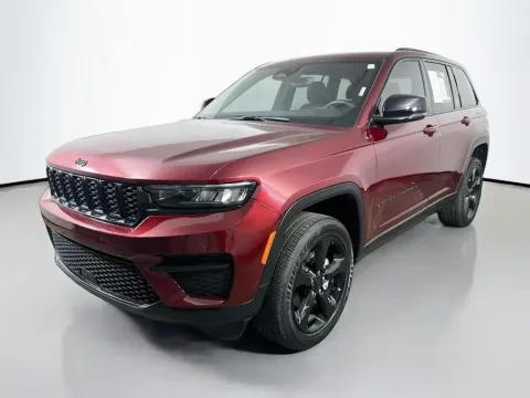 Another view of 2023 Jeep Grand Cherokee Altitude for sale in Summerville, SC at Automaxx of the Carolinas