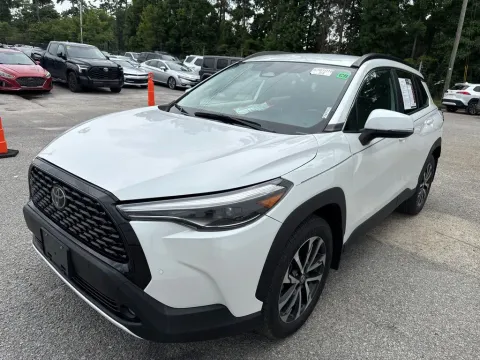 More photos of 2024 Toyota Corolla Cross XLE at Automaxx of the Carolinas, SC