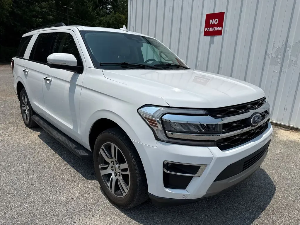 White 2024 Ford Expedition Limited for sale in Summerville, SC