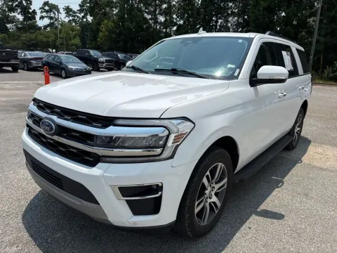 More photos of 2024 Ford Expedition Limited at Automaxx of the Carolinas, SC
