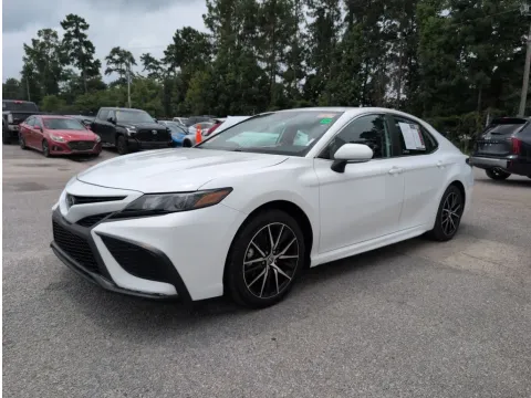 More photos of 2024 Toyota Camry SE at Automaxx of the Carolinas, SC