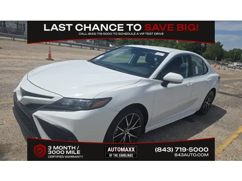 White 2024 Toyota Camry SE for sale in Summerville, SC