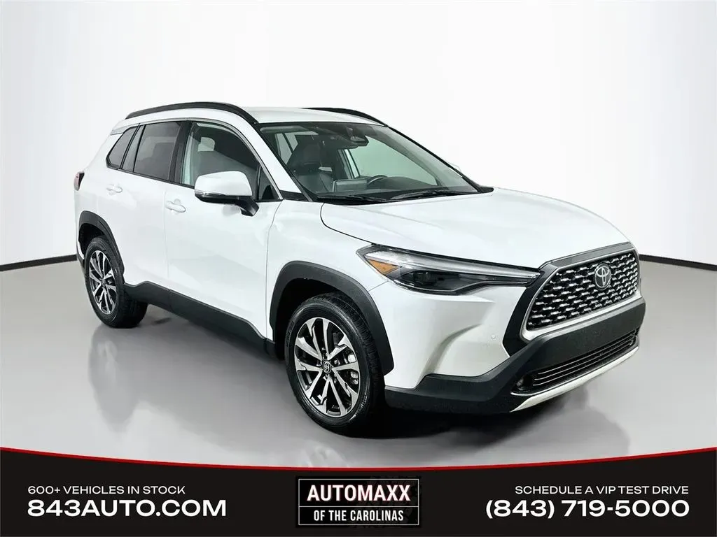 Unknown 2023 Toyota Corolla Cross XLE for sale in Summerville, SC