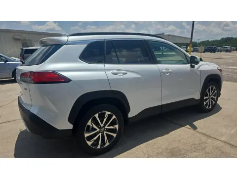 More photos of 2023 Toyota Corolla Cross XLE at Automaxx of the Carolinas, SC
