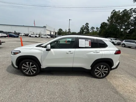 More photos of 2023 Toyota Corolla Cross XLE at Automaxx of the Carolinas, SC