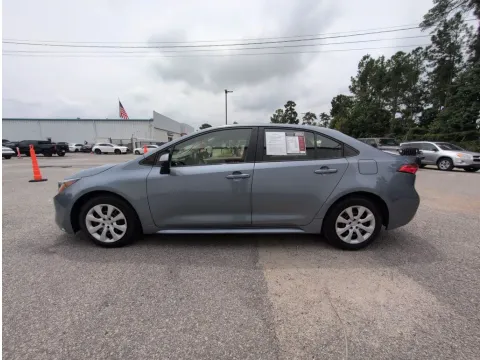 More photos of 2022 Toyota Corolla LE at Automaxx of the Carolinas, SC