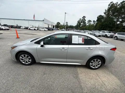 More photos of 2022 Toyota Corolla LE at Automaxx of the Carolinas, SC