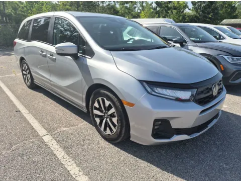More photos of 2025 Honda Odyssey EX-L at Automaxx of the Carolinas, SC