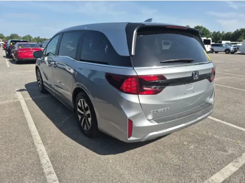 Another view of 2025 Honda Odyssey EX-L for sale in Summerville, SC at Automaxx of the Carolinas