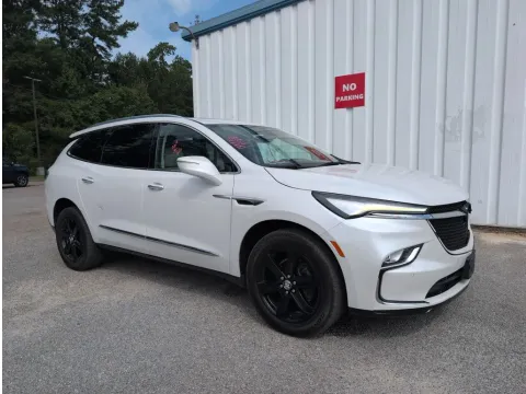 White 2023 Buick Enclave Essence for sale in Summerville, SC