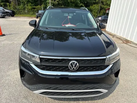 Another view of 2022 Volkswagen Taos 1.5T SE for sale in Summerville, SC at Automaxx of the Carolinas