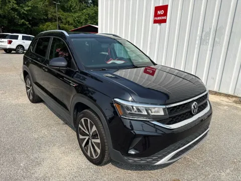 Black 2022 Volkswagen Taos 1.5T SE for sale in Summerville, SC