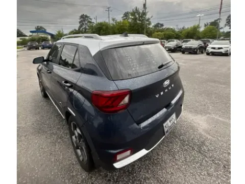 More photos of 2021 Hyundai Venue Denim at Automaxx of the Carolinas, SC