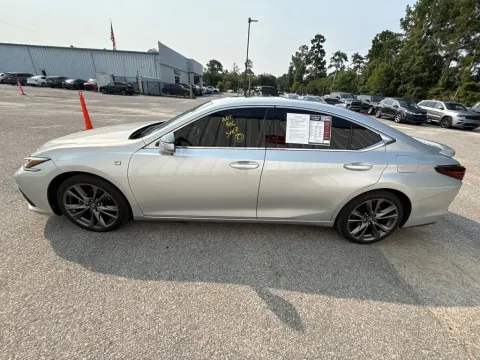 More photos of 2019 Lexus ES 350 F Sport at Automaxx of the Carolinas, SC