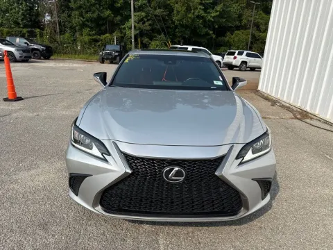 Another view of 2019 Lexus ES 350 F Sport for sale in Summerville, SC at Automaxx of the Carolinas