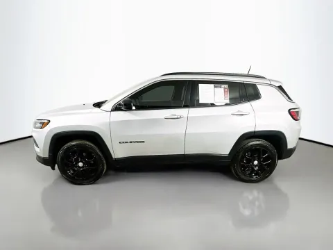 More photos of 2024 Jeep Compass Latitude Lux at Automaxx of the Carolinas, SC
