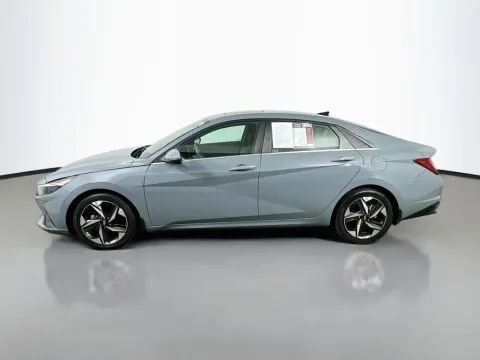 More photos of 2022 Hyundai Elantra SEL at Automaxx of the Carolinas, SC