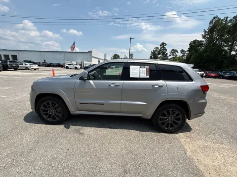 More photos of 2019 Jeep Grand Cherokee Overland at Automaxx of the Carolinas, SC