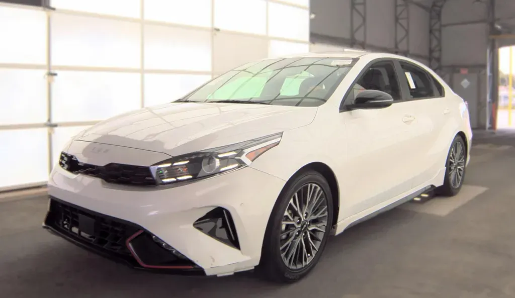 White 2024 Kia Forte GT-Line for sale in Summerville, SC