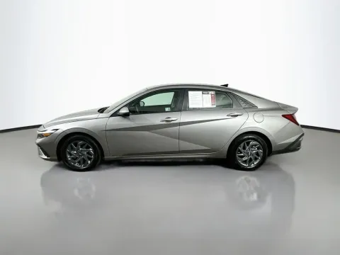 More photos of 2024 Hyundai Elantra SEL at Automaxx of the Carolinas, SC