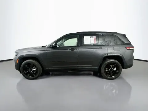 More photos of 2023 Jeep Grand Cherokee Altitude X at Automaxx of the Carolinas, SC