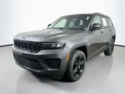 Another view of 2023 Jeep Grand Cherokee Altitude X for sale in Summerville, SC at Automaxx of the Carolinas