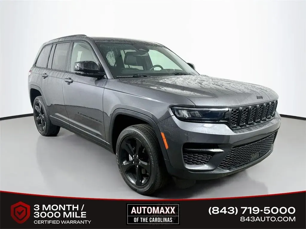 Gray 2023 Jeep Grand Cherokee Altitude X for sale in Summerville, SC
