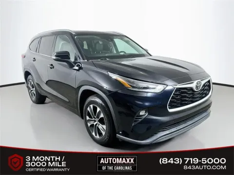 Black 2021 Toyota Highlander XLE for sale in Summerville, SC