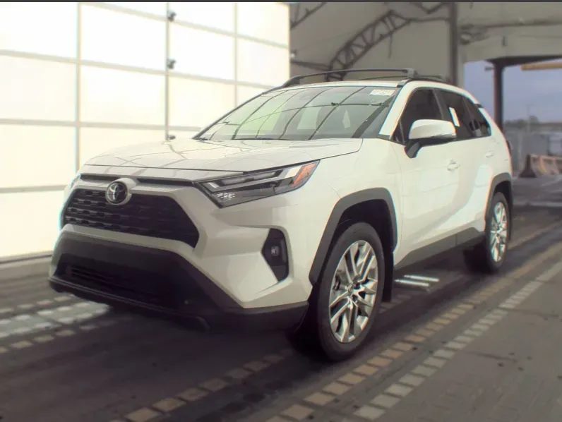 Unknown 2025 Toyota RAV4 XLE Premium for sale in Summerville, SC