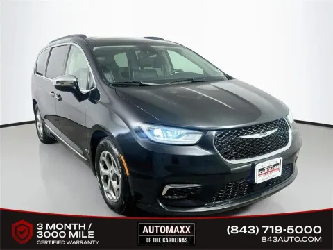 Black 2023 Chrysler Pacifica Limited for sale in Summerville, SC