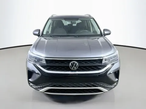 Photos of 2022 Volkswagen Taos 1.5T SE for sale in Summerville, SC at Automaxx of the Carolinas