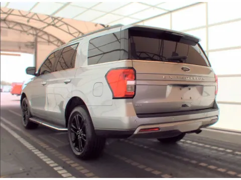 More photos of 2022 Ford Expedition XLT at Automaxx of the Carolinas, SC